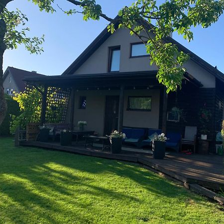 Mooni Cottage Parnu Exterior photo